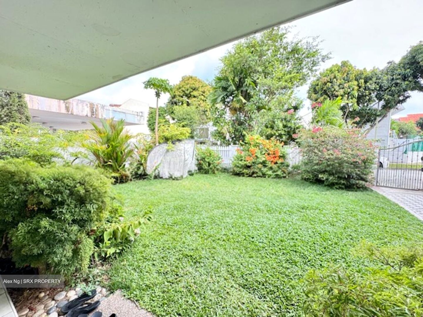 Peakview Estate (D16), Semi-Detached #504239551